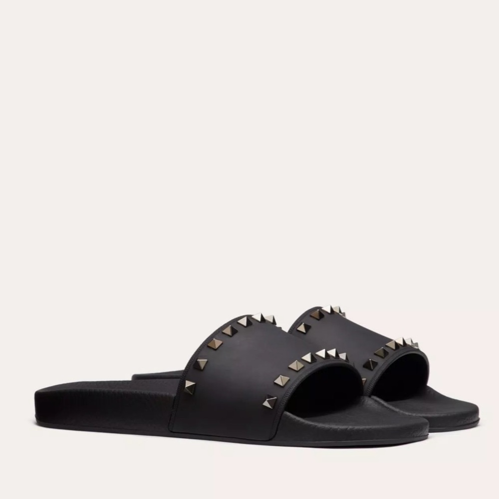 VALENTINO Rockstud Rubber Slider Sandal🖤 - Picture 3 of 15